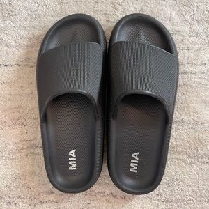 Black slides